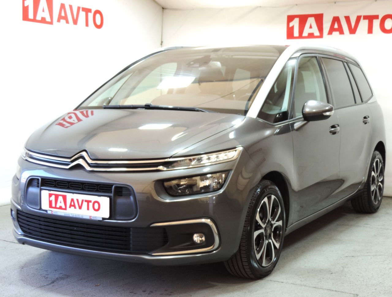 Zunanja slika - Citroën C4 - Shine BlueHDi 130 EAT8 ACC-KAMERA-7.SEDEŽEV - 1