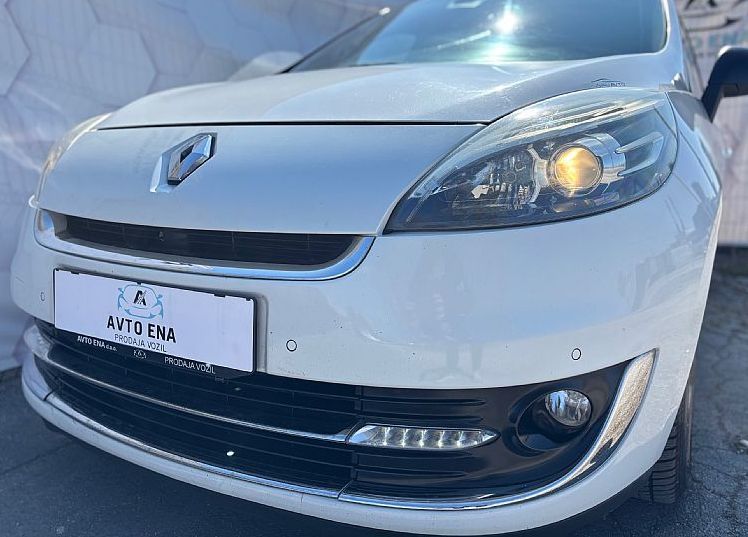 Zunanja slika - Renault Scénic - Grand Scenic Bose Edition dCi 130 - XENON - PDC+KAM - NAVI - 2