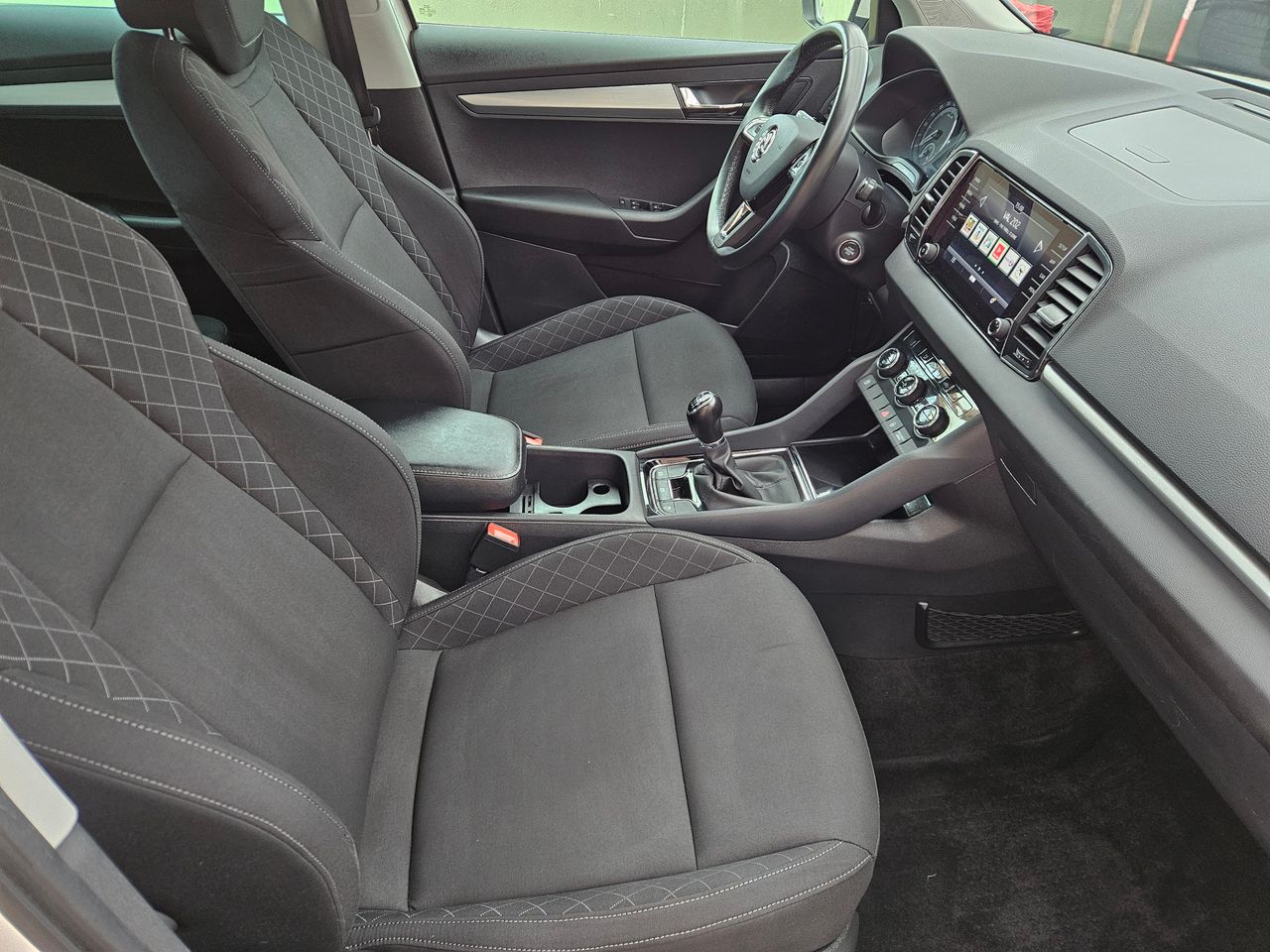 Notranja slika - Škoda Karoq - 1,6 TDI Ambition - 12