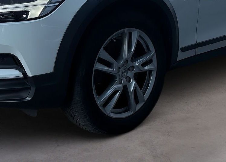 Zunanja slika - Volvo V90 Cross Country - D4 AWD AUT Edition Pro NAVI KLJUKA KAMERA - 19