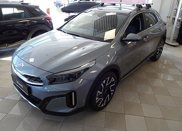 Zunanja slika - KIA XCeed - 1.6 T-GDi EX WAY ISG.7DCT ZIMSKE GUME+30° - 4