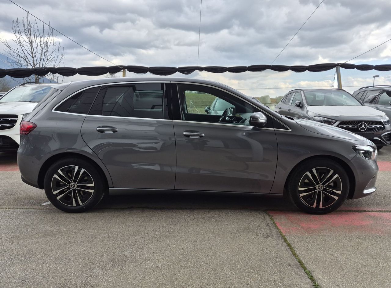 Zunanja slika - Mercedes-Benz B-Razred - B 200 DCT - 4