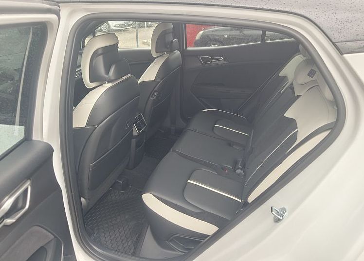 Zunanja slika - KIA Sportage - 1.6 T-GDi 132kW 4WD GT-Line. 7 DCT TWO TONE - 9