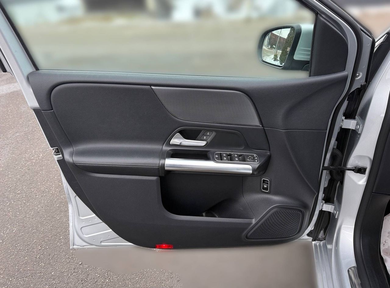 Zunanja slika - Mercedes-Benz B-Razred - B 180d FUL LED NAVIGACIJA TEMPOMAT KAMERA PDC TOP. - 13