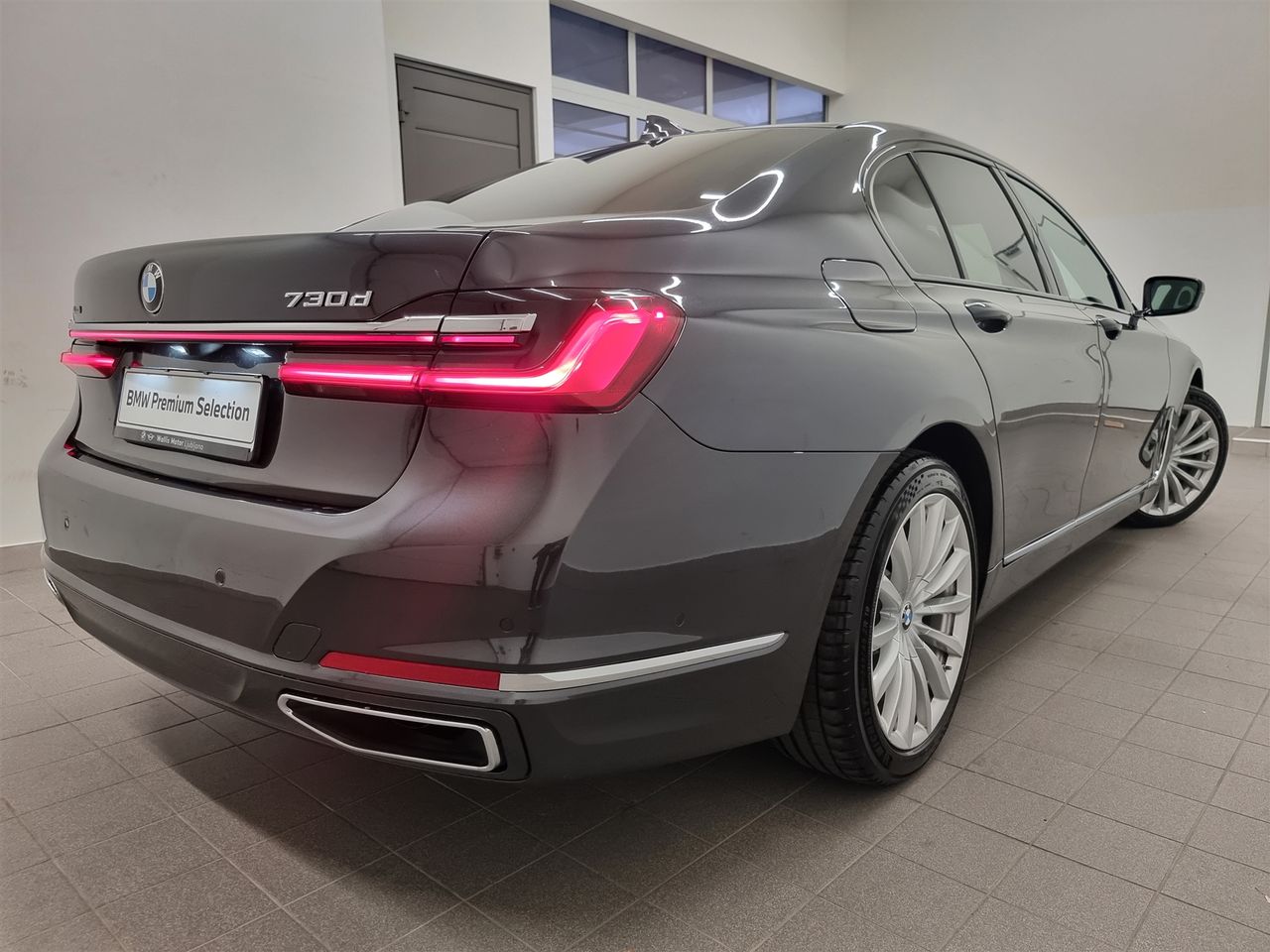 Zunanja slika - BMW Serija 7 - 730d xDrive - 2