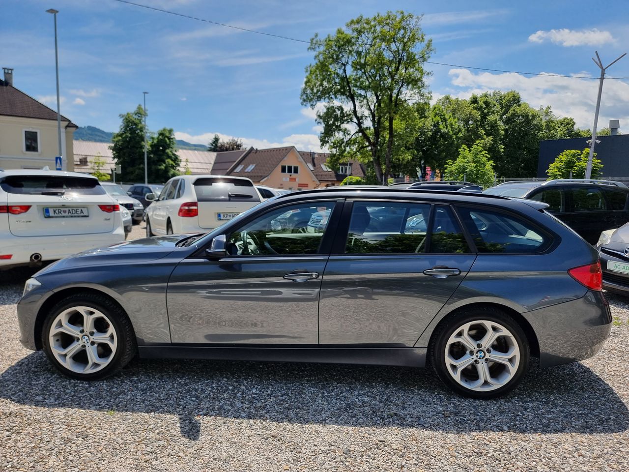 Zunanja slika - BMW Serija 3 - Touring: 320d xDrive - HITRI KREDIT BREZ POLOGA - 2