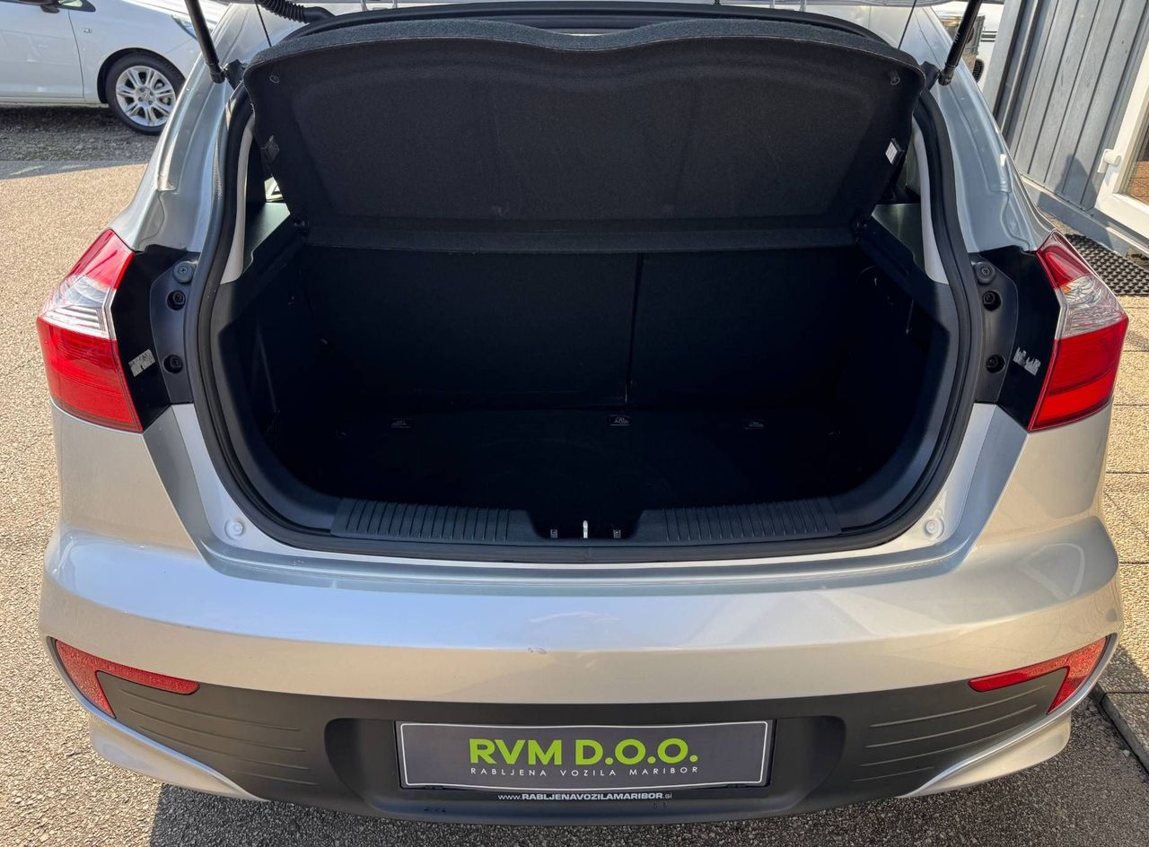 Zunanja slika - KIA Rio - EX URBAN°SLO°AVT.KLIMA°ALU°USB°EL.POM.STEKEL°... - 8