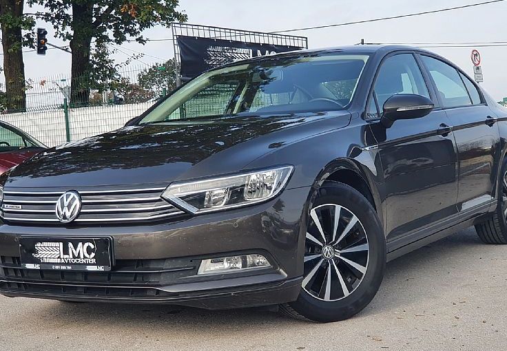 Zunanja slika - VW Passat - 1.6 TDI 120ks °NAVIGACIJA° °2x PDC° °TEMPOMAT° - 3