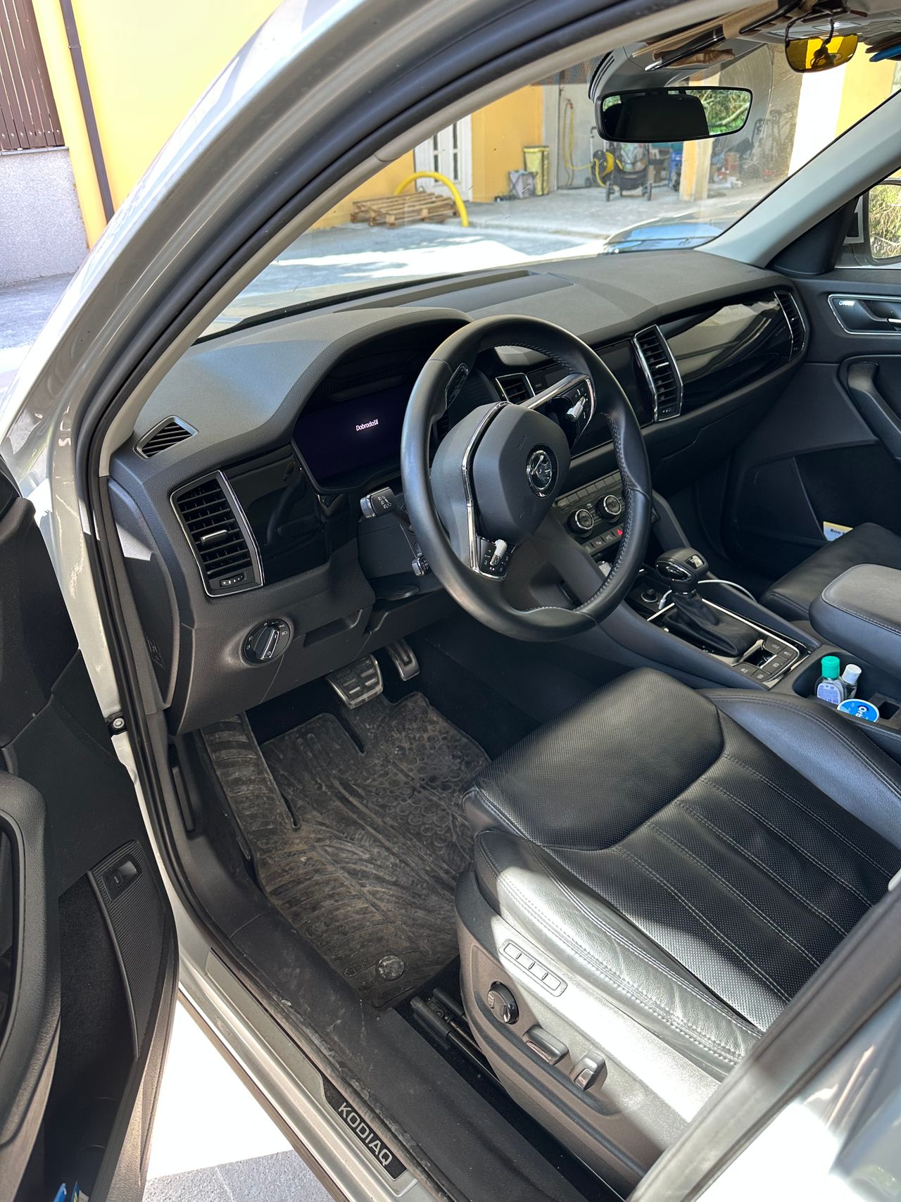 Zunanja slika - Škoda Kodiaq - 4x4 2,0 TDI L&K DSG - 3