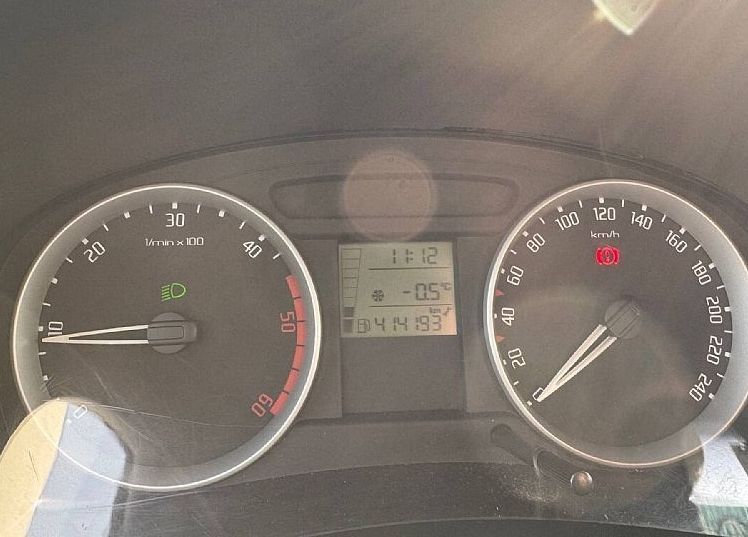 Zunanja slika - Škoda Roomster - 1.9 TDi DPF Sport - 11