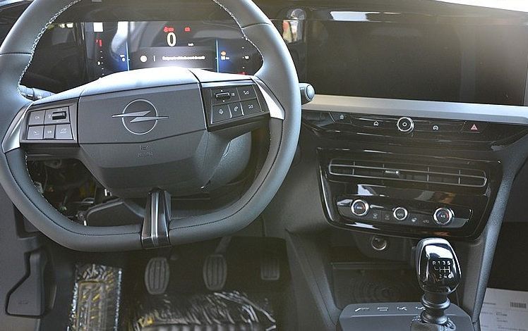 Zunanja slika - Opel Mokka - 1.2 TURBO 100KW EDITION akcijska cena - 10