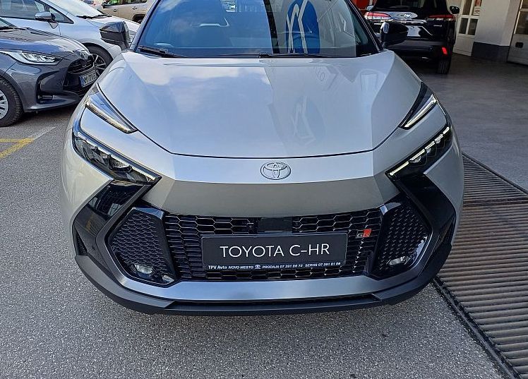 Zunanja slika - Toyota C-HR - 2.0 hibrid  HEV  GR SPORT PREMIERE - 5