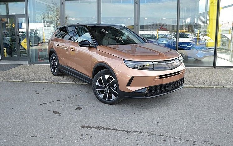 Zunanja slika - Opel Grandland - 1.2 MHEV 100KW TURBO GS DCT - 11