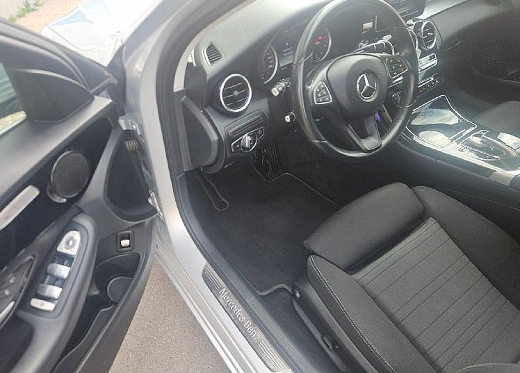 Zunanja slika - Mercedes-Benz C-Razred - C 220d 170ks °2.LASTNIK° °AUT+F-1° °FULL-LED°° - 8