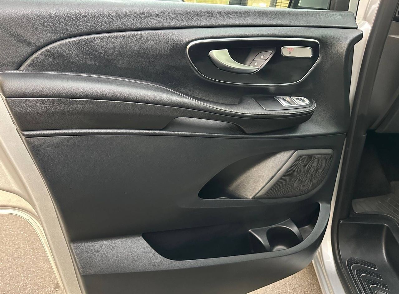 Zunanja slika - Mercedes-Benz V-Razred - V 220d AVANTGARDE ... - 11