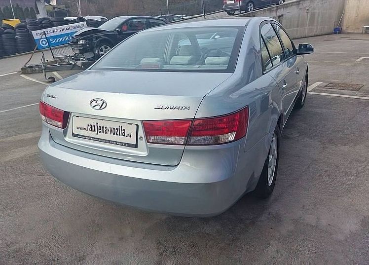 Zunanja slika - Hyundai Sonata - 2.0 CRDI VGT GLS STYLE - 4