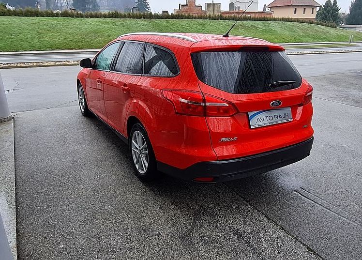 Zunanja slika - Ford Focus - Style 1.0 EcoBoost 125 KM - 7