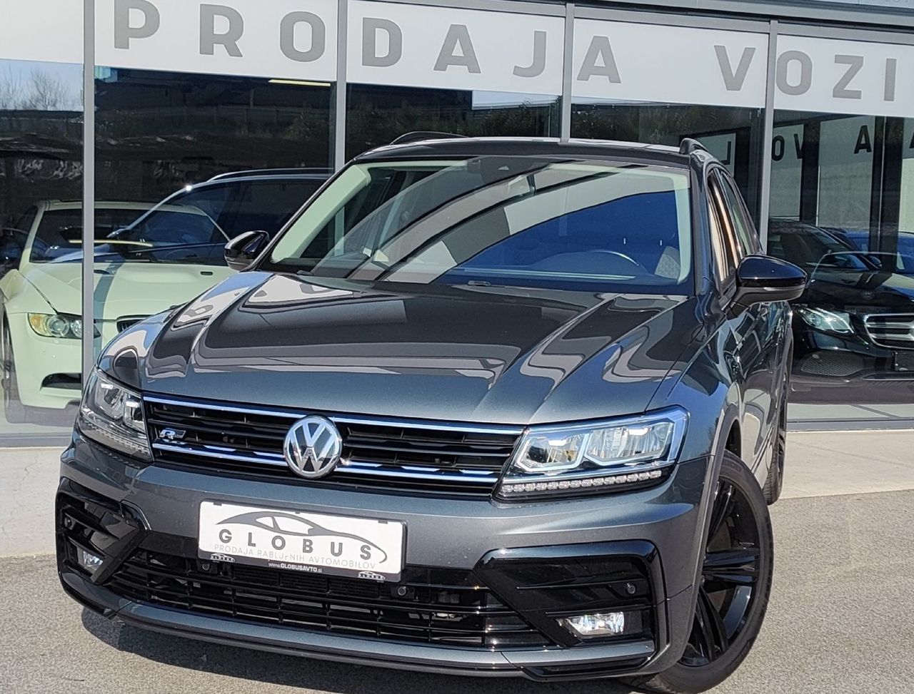 Zunanja slika - VW Tiguan - 2.0 TDI SCR BMT R-Line Edit. 110kW - 1