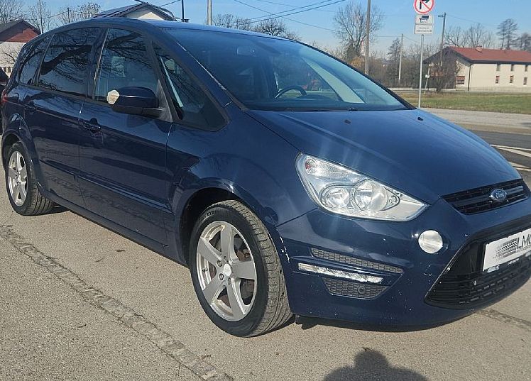 Zunanja slika - Ford S-MAX - 2.0 TDCi 140ks °NAVIGACIJA° °17-COL° - 4