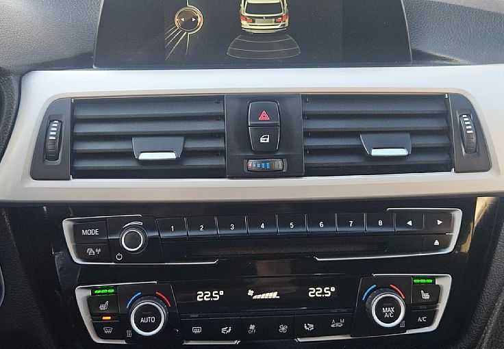 Zunanja slika - BMW Serija 3 - Touring: 318d 150ks AUTOMATIC °NAVI° °GRETJE SEDEŽEV° - 10