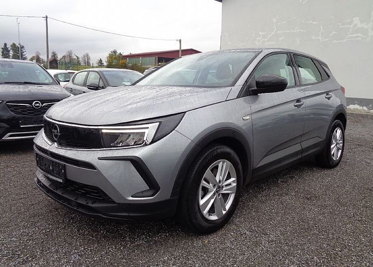 Zunanja slika - Opel Grandland - 1.2 TURBO 130hp - samo 58.000km - 1