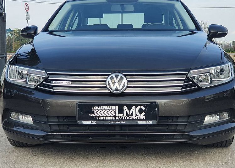 Zunanja slika - VW Passat - 1.6 TDI 120ks °NAVIGACIJA° °2x PDC° °TEMPOMAT° - 2