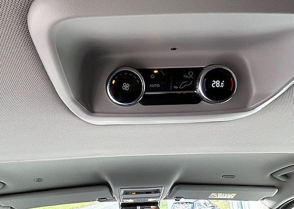 Zunanja slika - Ford Tourneo - Custom TITANIUM X 2.0 TDCi 170KM A8 L1H1 FWD - NOVI MODEL - 8