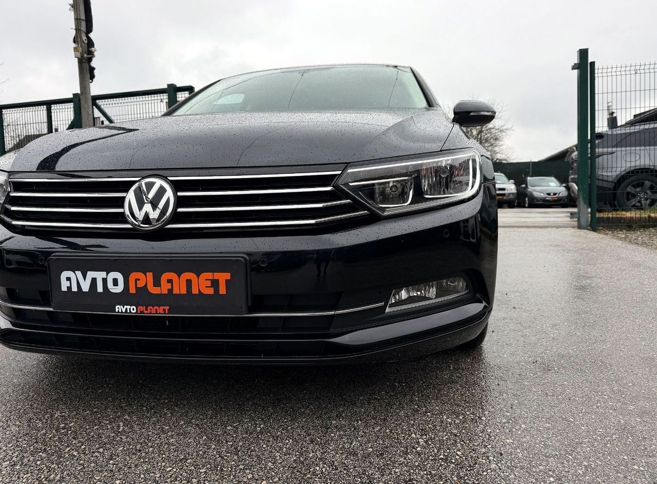 Zunanja slika - VW Passat - 1.6 TDI AUT. Comfortline ACC NAVI KAMERA ALU 16 - 10