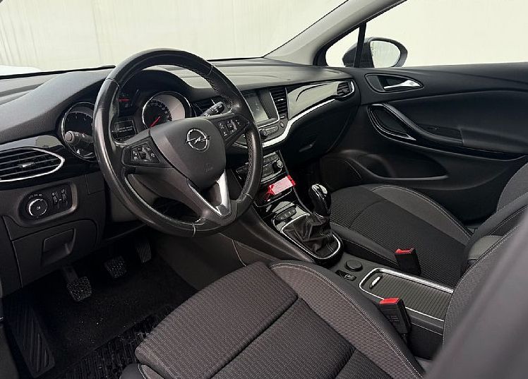 Zunanja slika - Opel Astra - 1.2 TURBO 81KW S 8 Elegance - 9