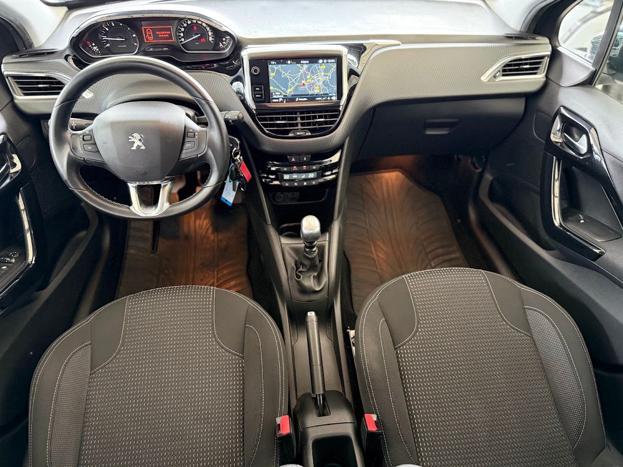 Zunanja slika - Peugeot 208 - 1,2 PureTech 110 S&S Allure - 9