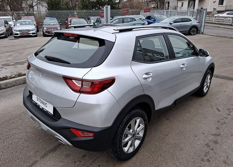 Zunanja slika - KIA Stonic - 1.2 DPI 57.9 kW  79 KM  LX Urban+ M T - 4