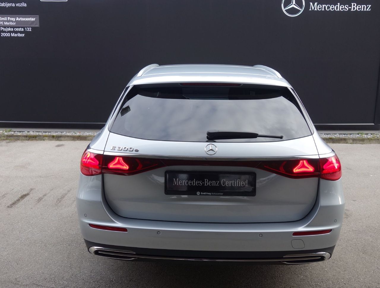 Zunanja slika - Mercedes-Benz E-Razred - E 300 e T  - FIX OM - 4.99 - 3