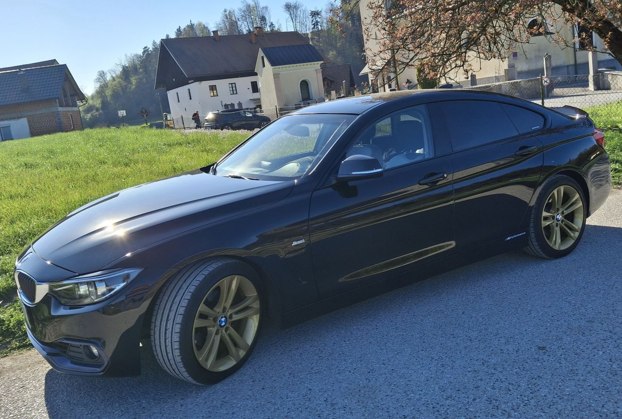 Notranja slika - BMW Serija 4 - 420i Gran Coupé - 24