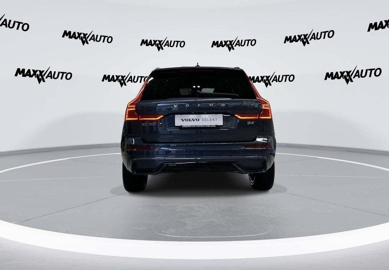 Zunanja slika - Volvo XC60 - B4 D Plus Dark AT ACC 360 Pano H K Memory... - 6