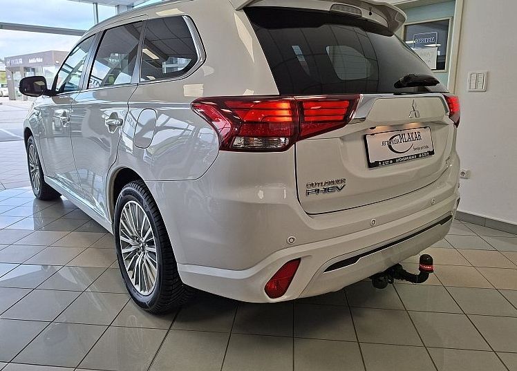 Zunanja slika - Mitsubishi Outlander - PHEV 2.4 MIVEC Twin Motor DIAMOND-LED-NAVI-360 KAM - 3