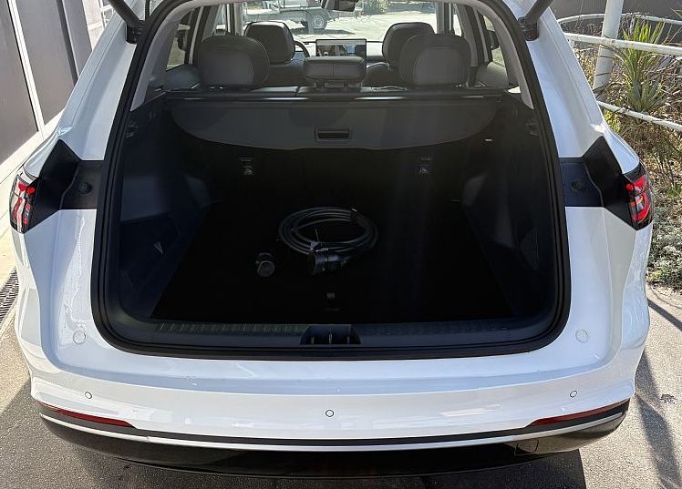 Zunanja slika - Geely StarRay EM-i - 1.5 PHEV MAX - 9