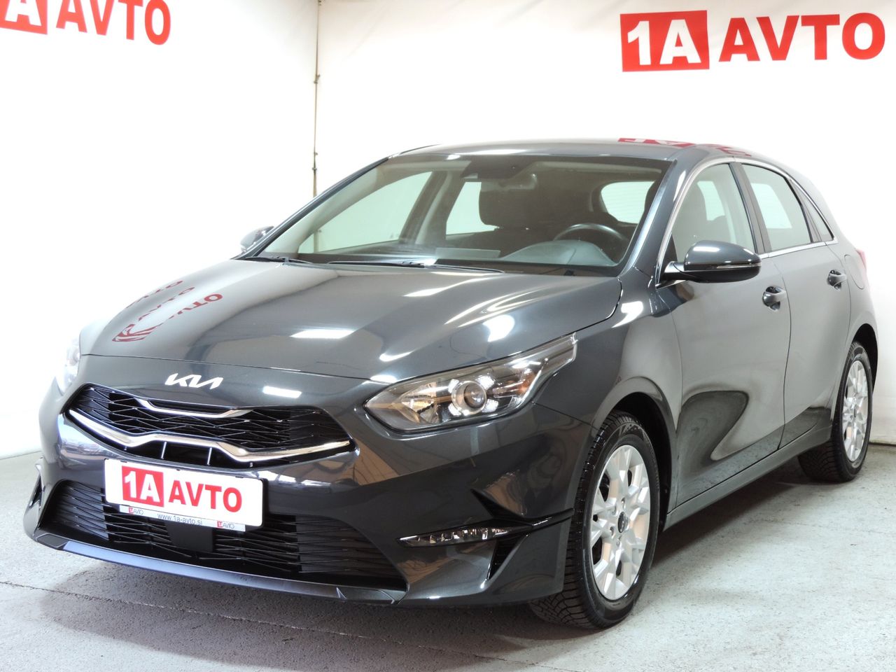 Zunanja slika - KIA Ceed - 1,6 CRDi MHEV  DCT - 1