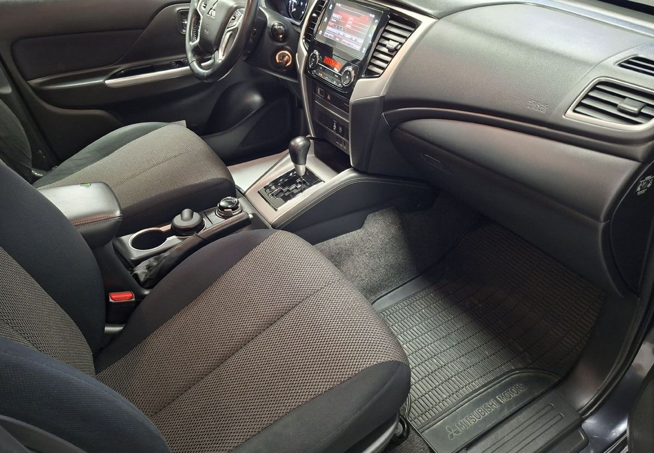 Zunanja slika - Mitsubishi L 200 - 2.3 4X4-1.LASTNIK-SLO-LED-NAVI-KAMERA-ODLIČEN- - 9