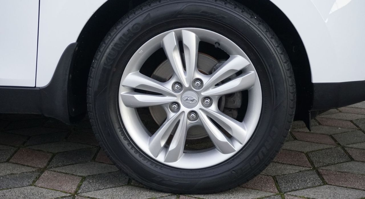 Zunanja slika - Hyundai ix35 - 2.0 CRDI Premium 4WD+USNJE+PANO.+KAMERA+1.LAST. - 17
