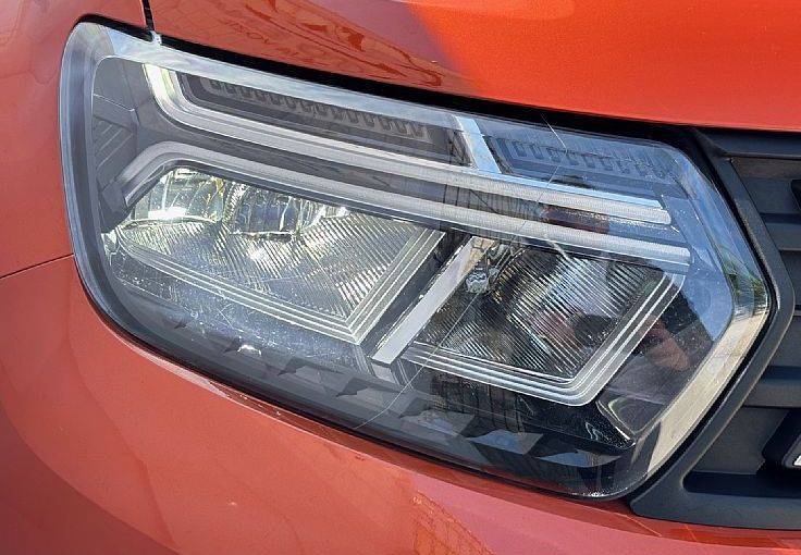 Zunanja slika - Dacia Duster - 4WD 1.5 dCi - PDC - LED - NAVI - KAM SPRED+ZAD - 6