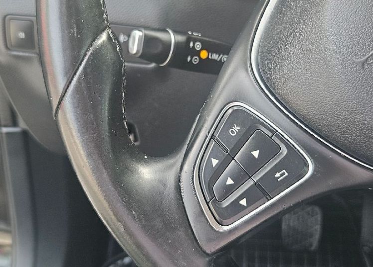 Zunanja slika - Mercedes-Benz B-Razred - 136ks °NAVIGACIJA° °TEMPOMAT° °PARK-SENZORJI° - 11