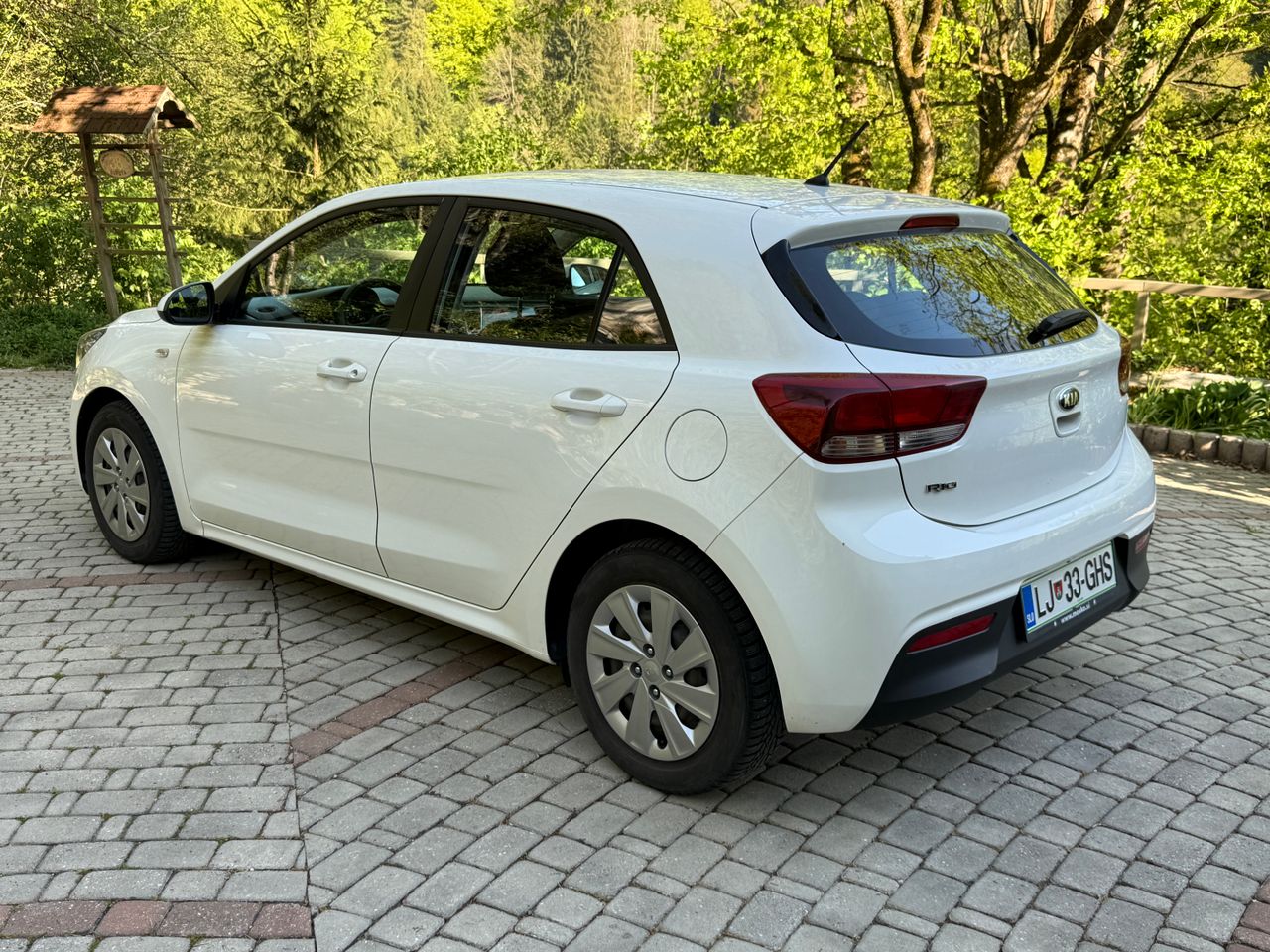 Zunanja slika - KIA Rio - 1,25 CVVT EX City - 3