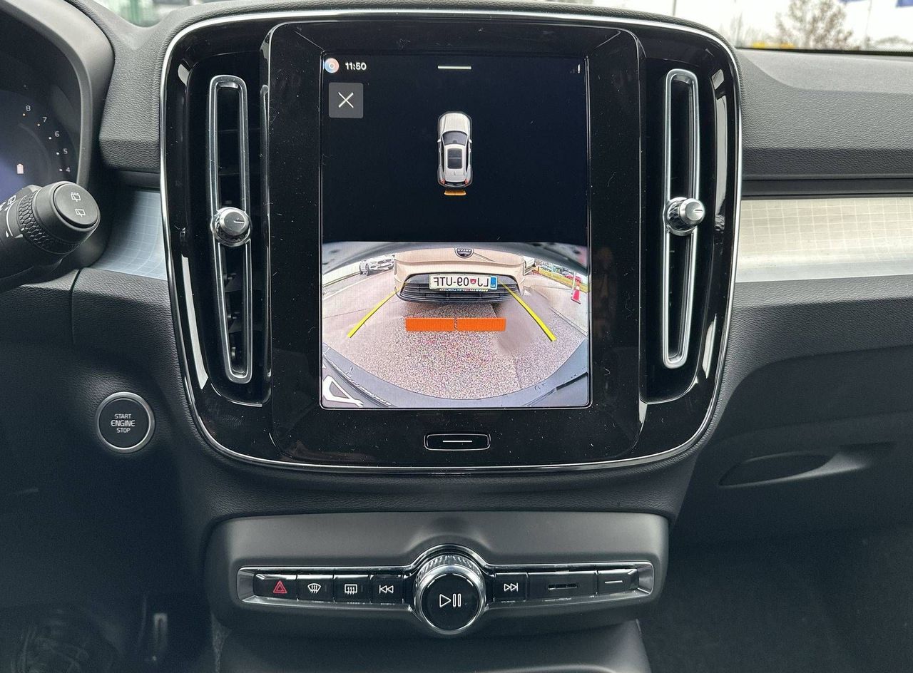 Zunanja slika - Volvo XC40 - B3 P Core AT DCT - 14