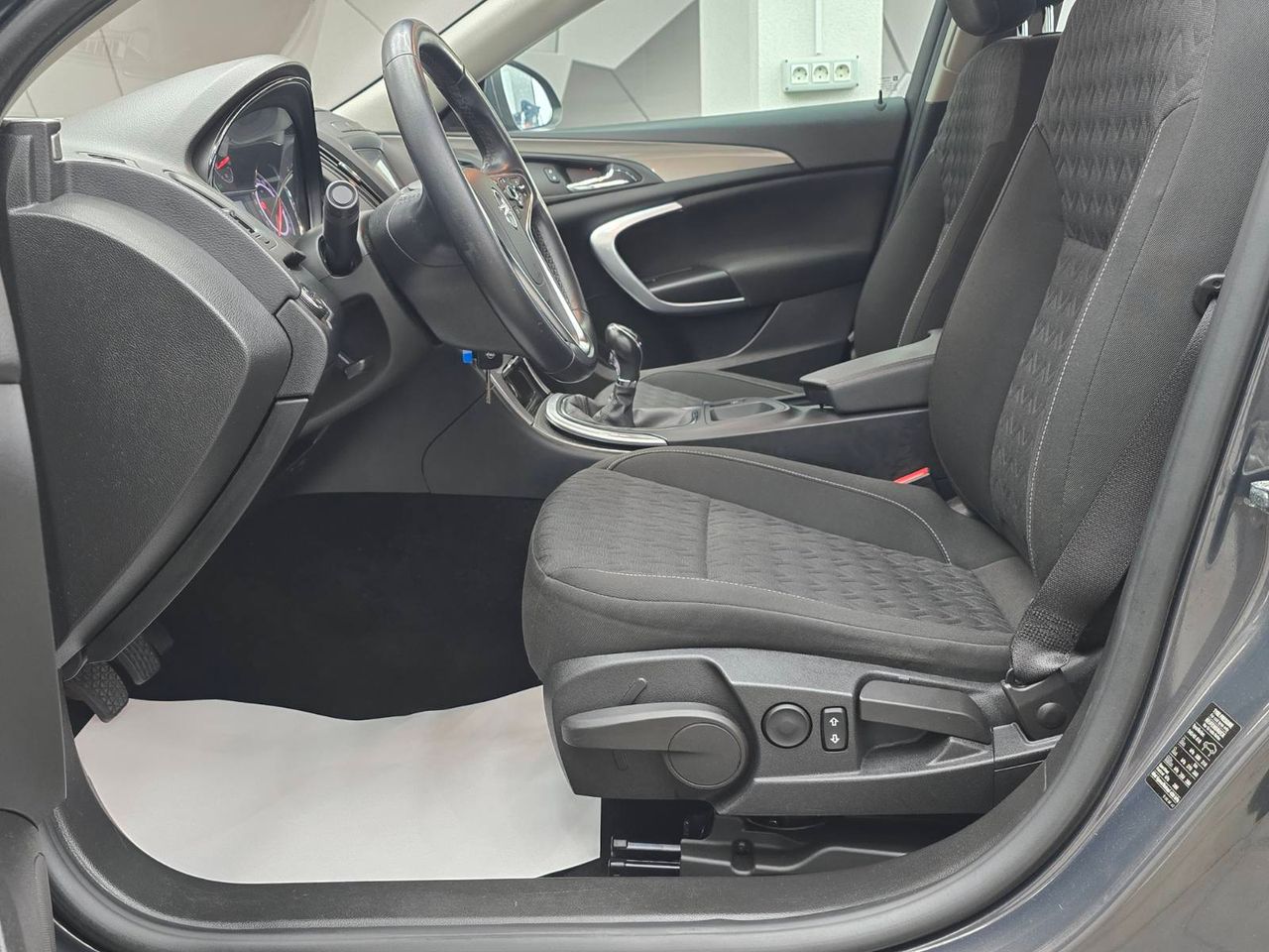 Zunanja slika - Opel Insignia - 2.0 DT - 8