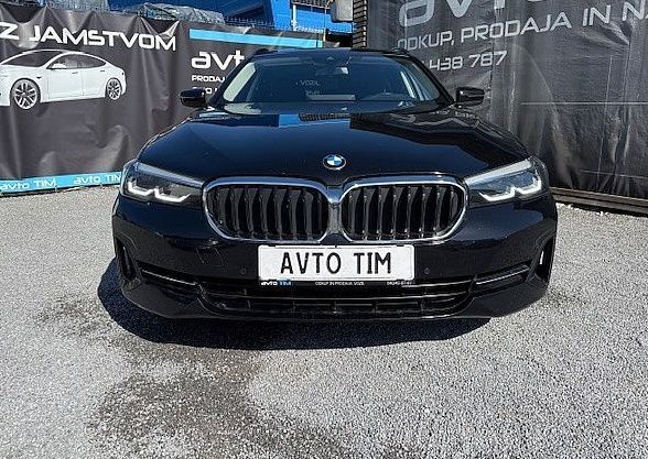 Zunanja slika - BMW serija 5 Touring: - 520d xDrive Live Cockpit DAB BMW Key Vl. Kljuka - 5