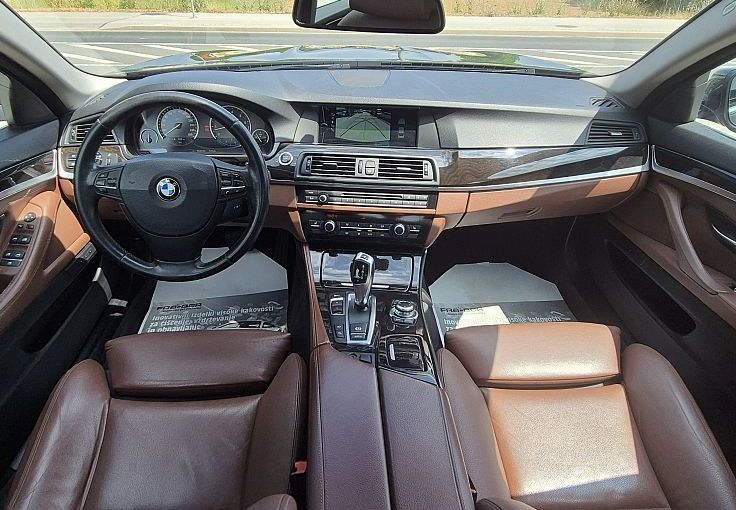 Zunanja slika - BMW Serija 5 - : 530i AUT. SPORT 272ks °HUD °USNJE °ALU 18 - 9