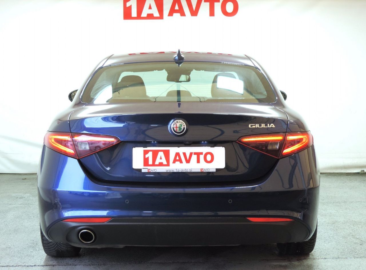 Zunanja slika - Alfa Romeo Giulia - 2.2 Multijet 160 Super Avt. - 6
