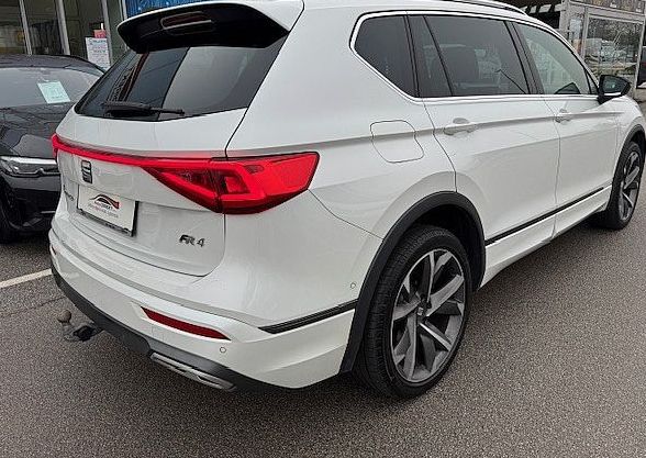 Zunanja slika - Seat Tarraco - 2.0 TDI FR DSG 4DRIVE MATRIX RADAR VIRTUAL PANORA - 5
