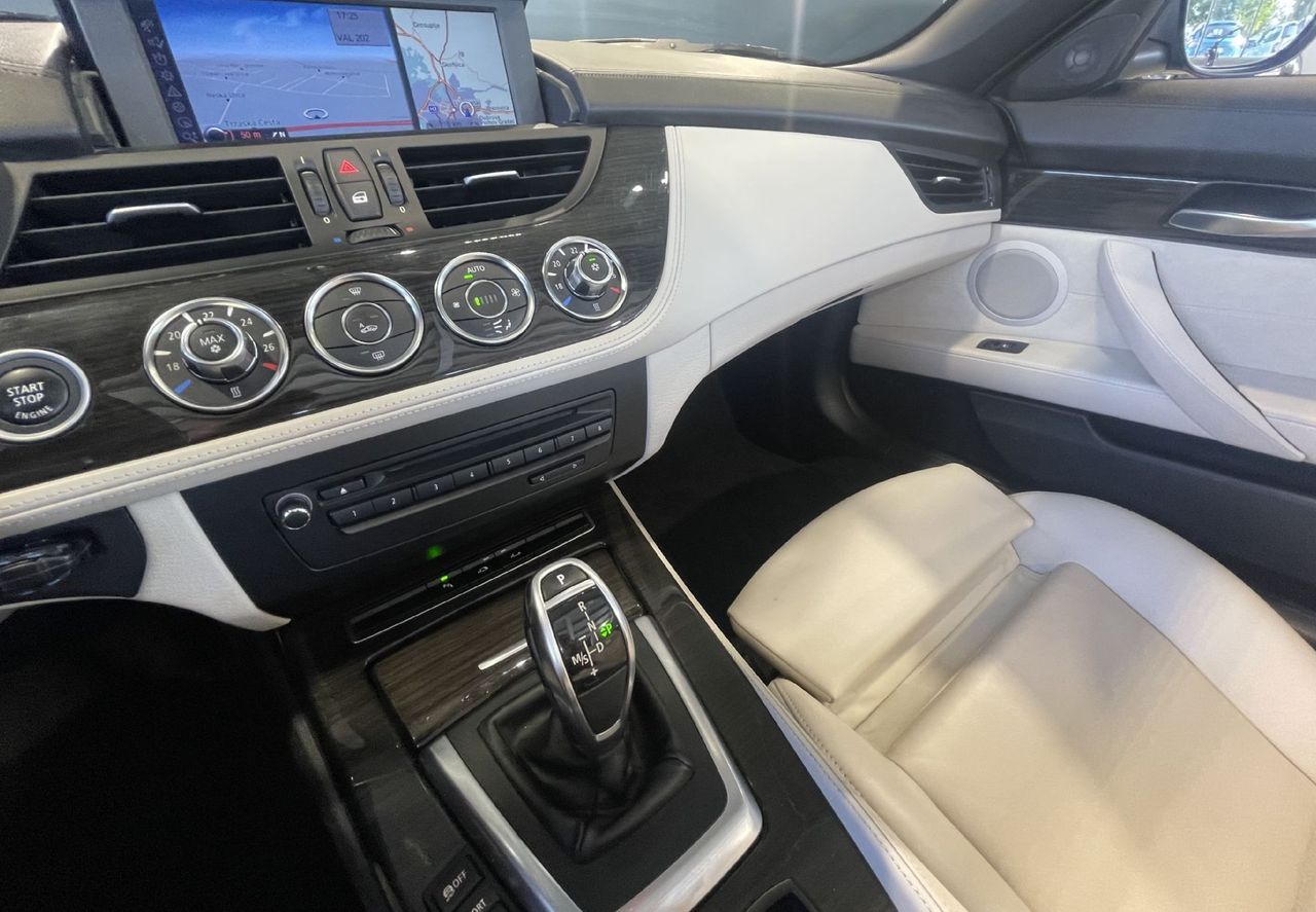 Zunanja slika - BMW Z4 - NAVIGACIJA-TEMPOMAT-USNJE-19C- - 11