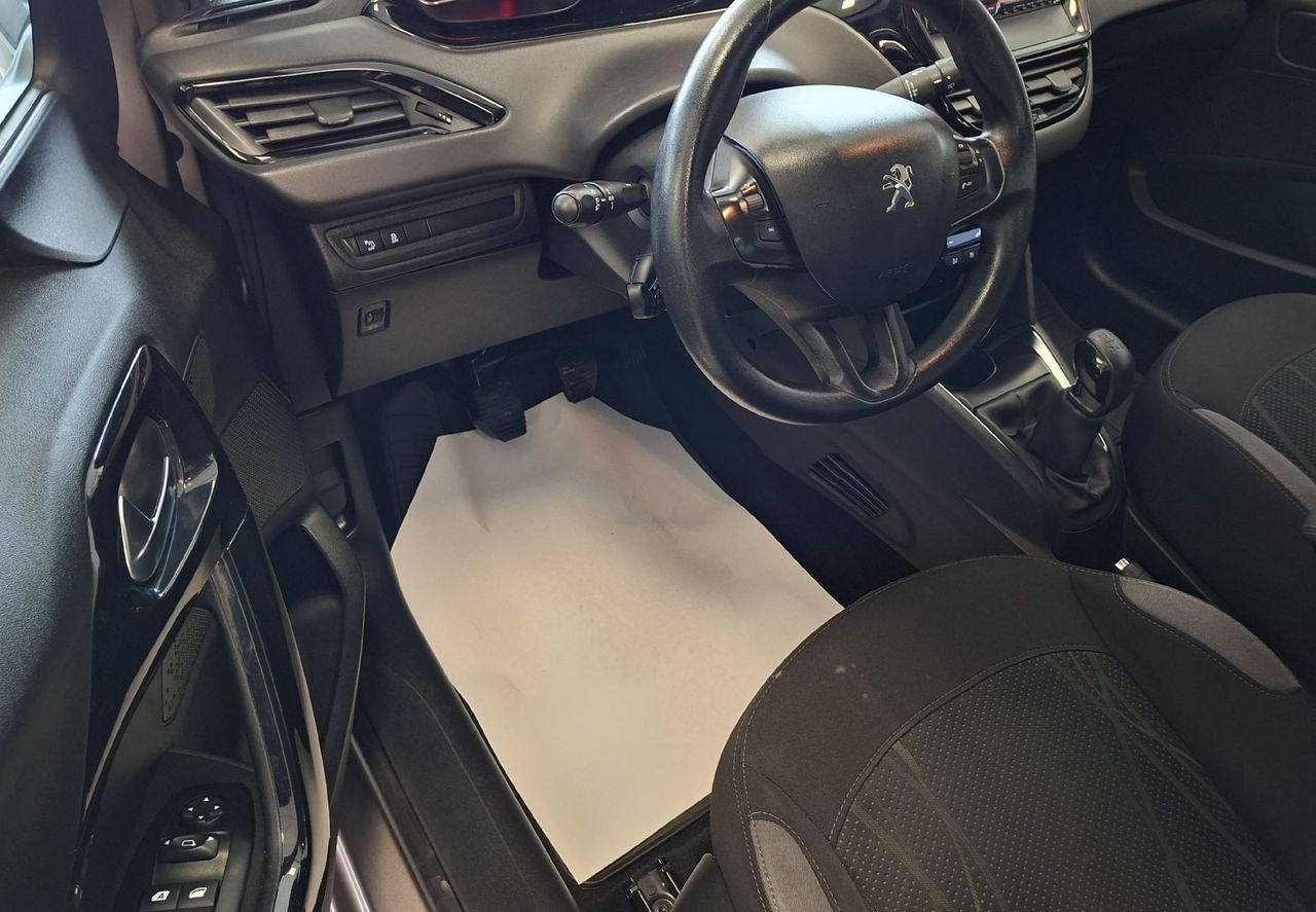 Zunanja slika - Peugeot 208 - ACTIVE 1.4-HITRI KREDIT-ODLIČEN- - 11